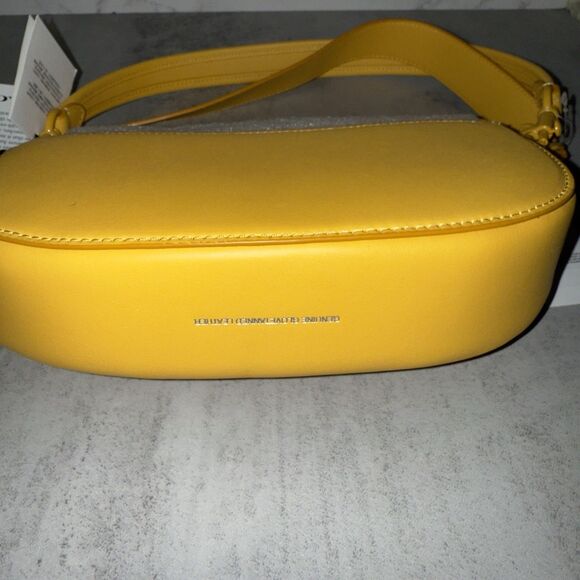 NWT Coach Emmy Saddle Bag 23 in Canary Yellow Glovetanned Leather $395 Retail - Picture 10 of 15